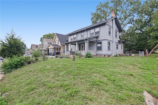 1400 Tauromee Avenue, Kansas City, KS 66102