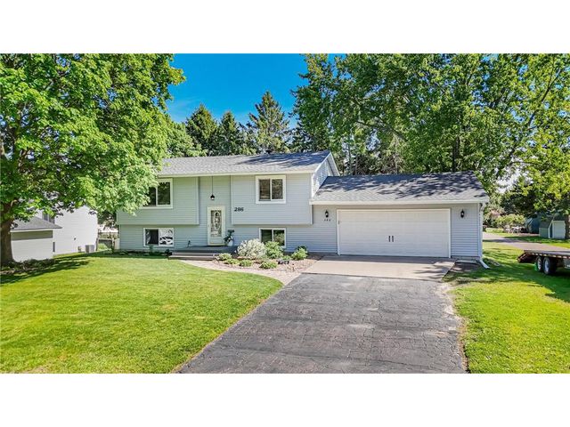 286 Frankland Street, Mahtomedi, MN 55115