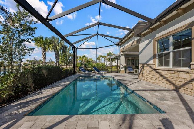 10366 Northbrook Circle, Palm Beach Gardens, FL 33412