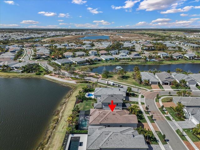 10366 Northbrook Circle, Palm Beach Gardens, FL 33412