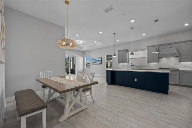 10366 Northbrook Circle, Palm Beach Gardens, FL 33412