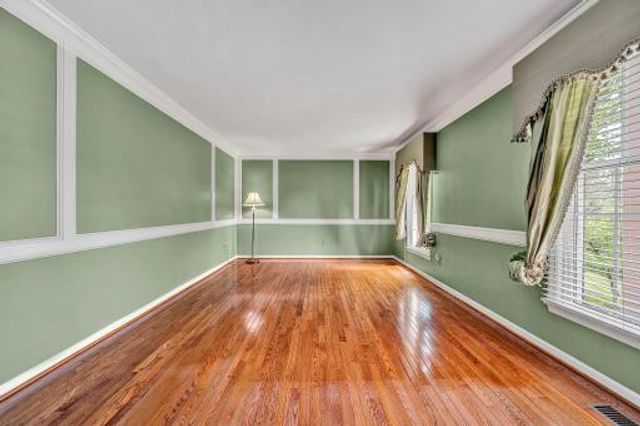 58 Stonehaven LN, Blue Ridge, VA 24064