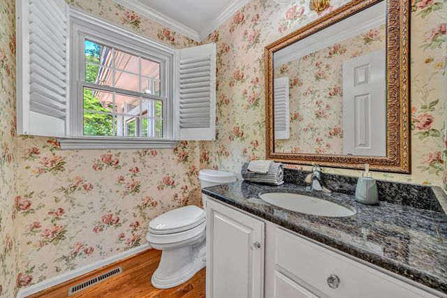 58 Stonehaven LN, Blue Ridge, VA 24064
