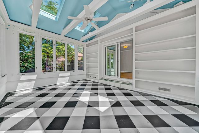 58 Stonehaven LN, Blue Ridge, VA 24064