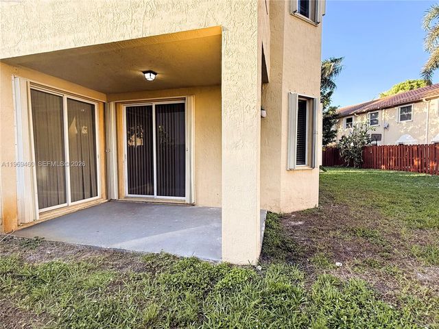 5081 SW 136th Ter, Miramar, FL 33027