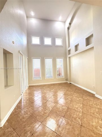 5081 SW 136th Ter, Miramar, FL 33027