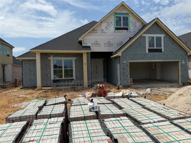 624 Golden Aster Boulevard, Waller, TX 77484