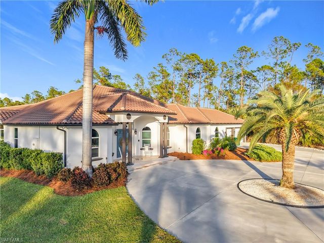 4411 Pine Ridge RD, Naples, FL 34119