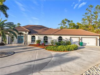 4411 Pine Ridge RD, Naples, FL 34119