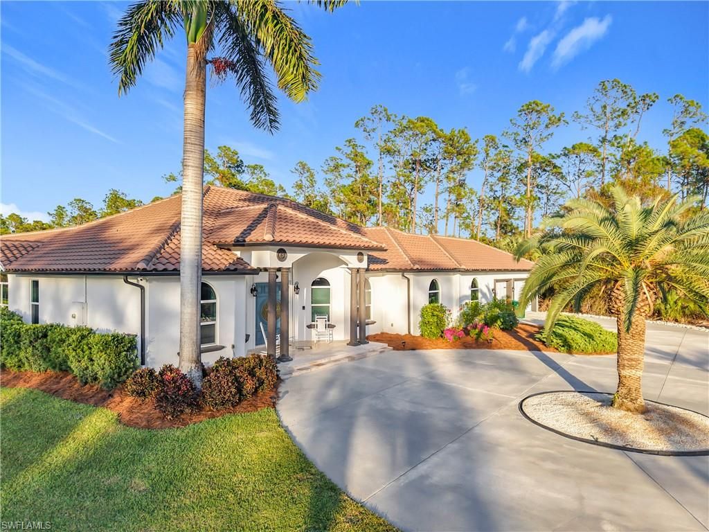 4411 Pine Ridge RD, NAPLES, FL 34119 — photo 2