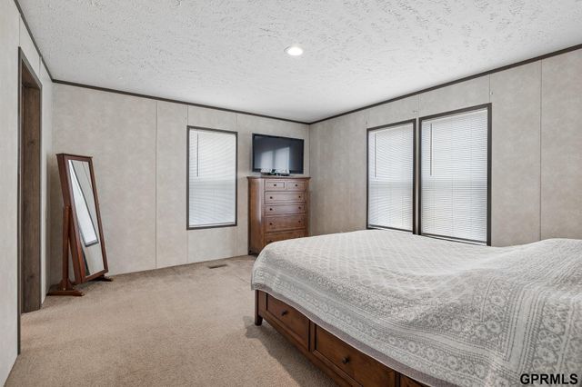 2902 Hancock Street, Bellevue, NE 68005