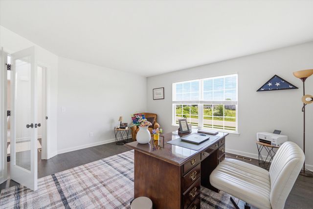 10282 High Meadow, Saline, MI 48176