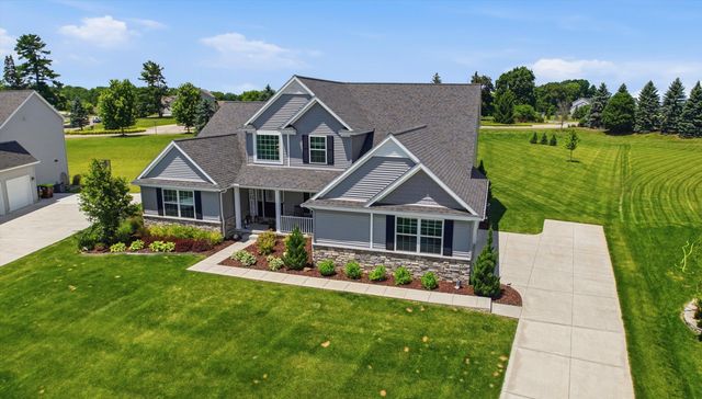 10282 High Meadow, Saline, MI 48176