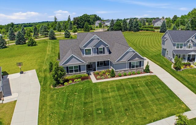 10282 High Meadow, Saline, MI 48176