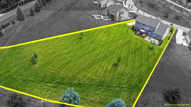 10282 High Meadow, Saline, MI 48176