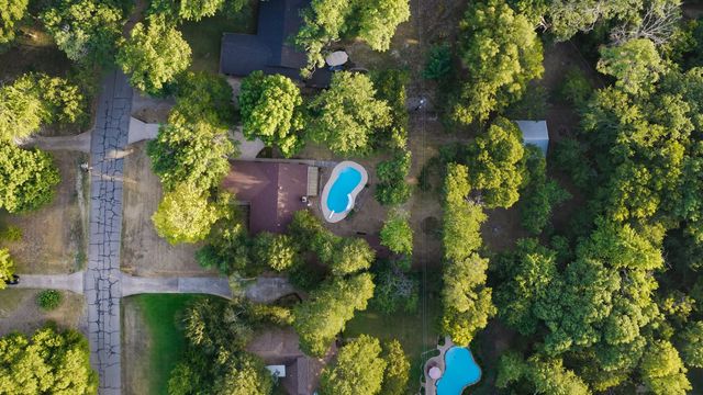 305 Shadowwood Trail, Ovilla, TX 75154