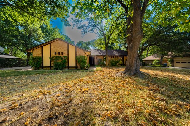 305 Shadowwood Trail, Ovilla, TX 75154