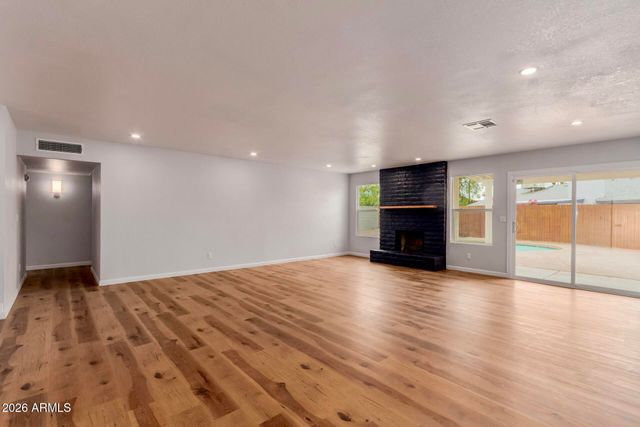 10705 E MERCER Lane, Scottsdale, AZ 85259