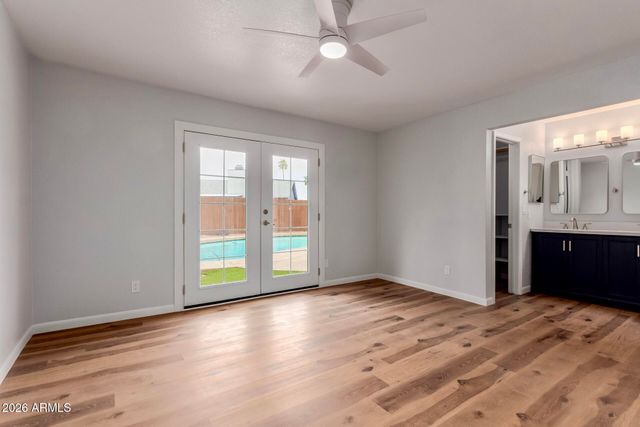 10705 E MERCER Lane, Scottsdale, AZ 85259