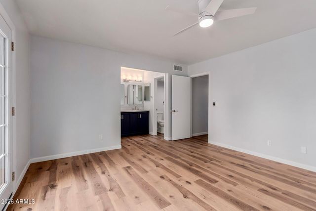 10705 E MERCER Lane, Scottsdale, AZ 85259