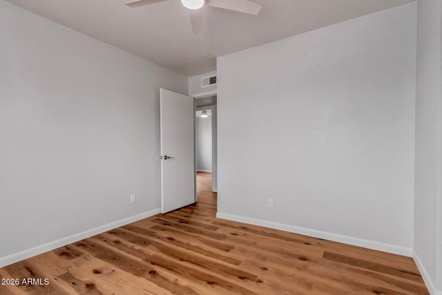 10705 E MERCER Lane, Scottsdale, AZ 85259