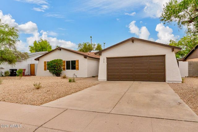 10705 E MERCER Lane, Scottsdale, AZ 85259