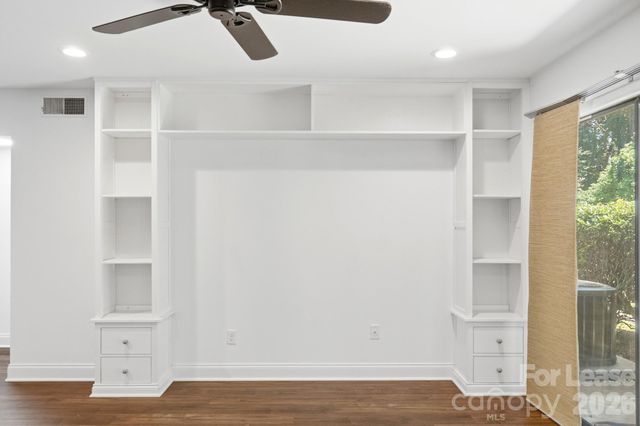 2900 Heathstead Place I, Charlotte, NC 28210