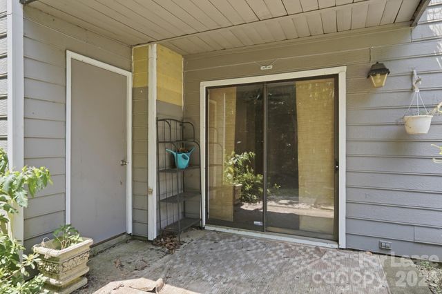 2900 Heathstead Place I, Charlotte, NC 28210