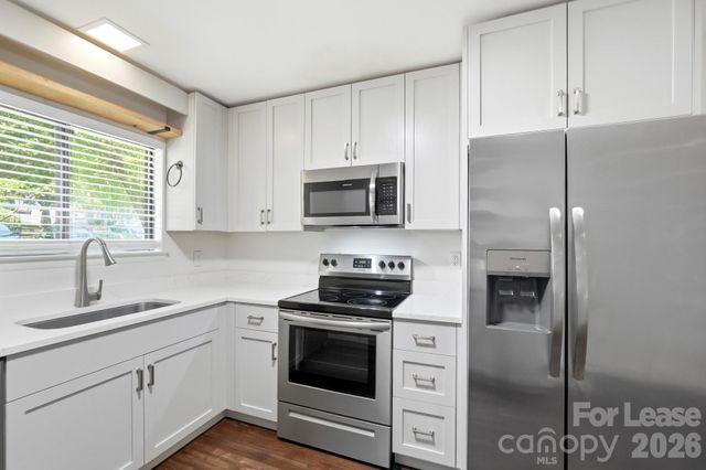 2900 Heathstead Place I, Charlotte, NC 28210