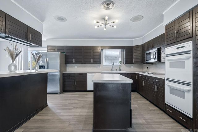 19 Kings Court, Little Rock, AR 72211