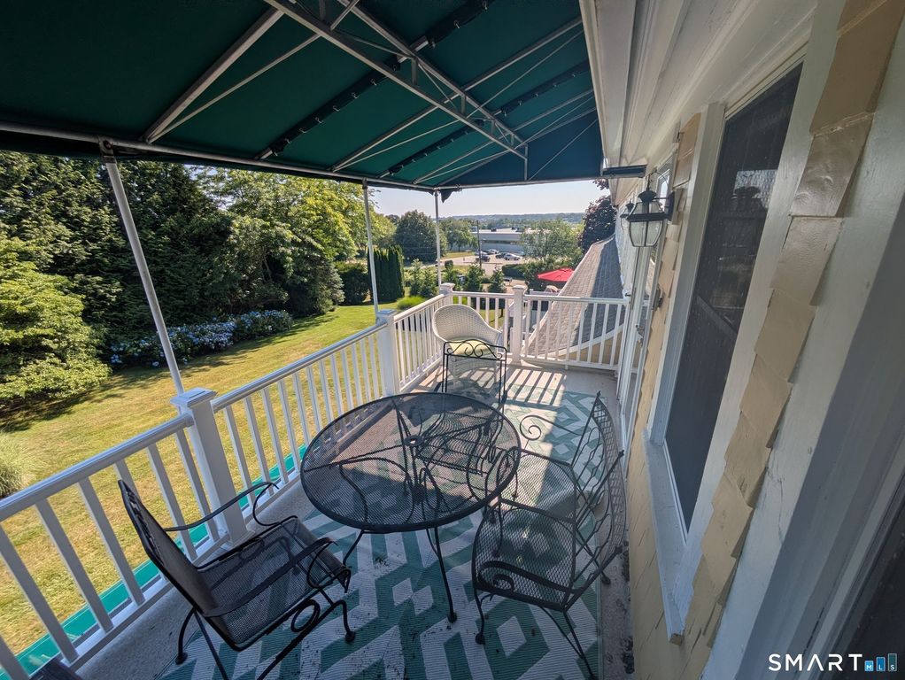 38 Lords Hill Road 6, Stonington, CT 06378