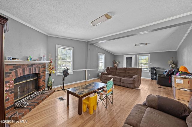 1095 James Road, Robersonville, NC 27871