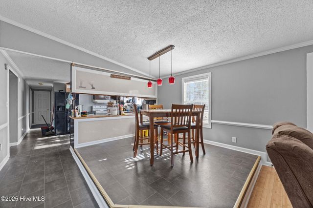 1095 James Road, Robersonville, NC 27871