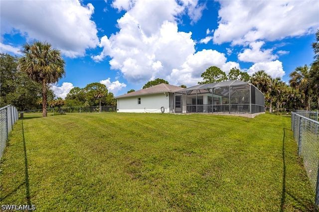 570 22nd ST NE, Naples, FL 34120