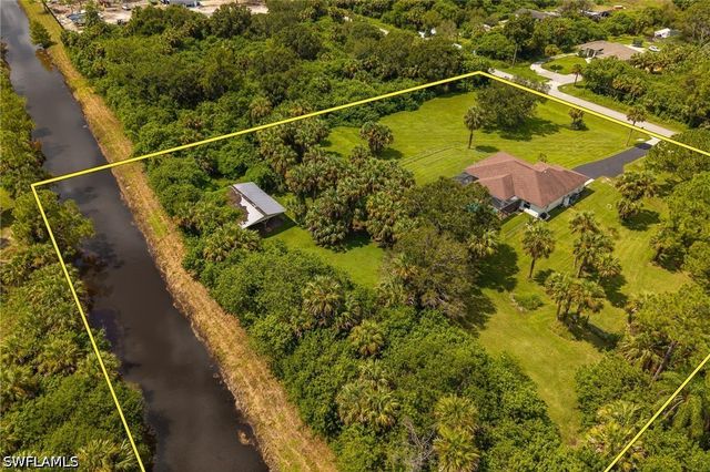 570 22nd ST NE, Naples, FL 34120