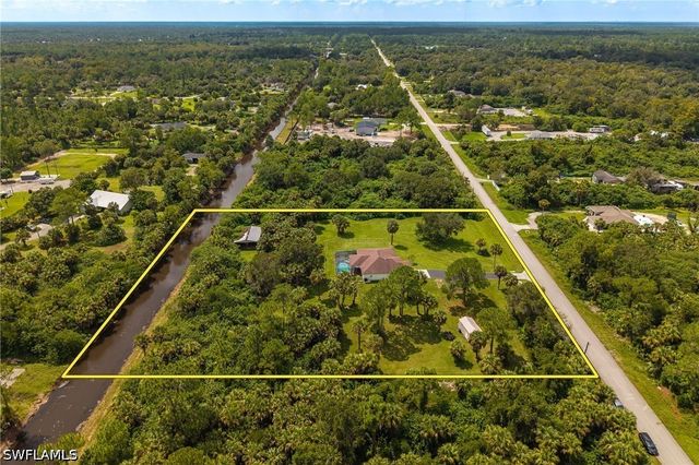 570 22nd ST NE, Naples, FL 34120