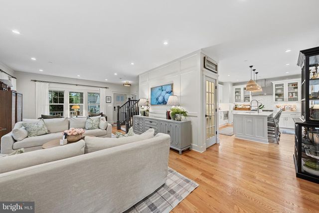 4102 HAMILTON ST, Hyattsville, MD 20781
