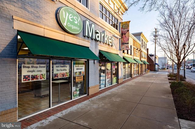 4102 HAMILTON ST, Hyattsville, MD 20781