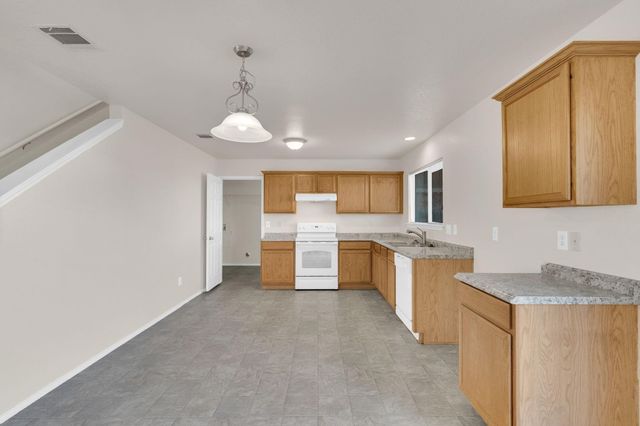 158 Washington Way, Venus, TX 76084