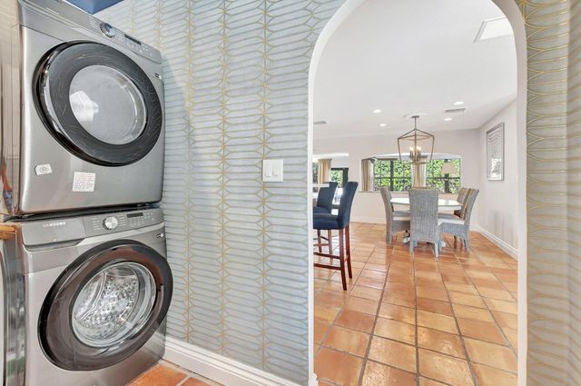 801 SW 5th Street, Boca Raton, FL 33486