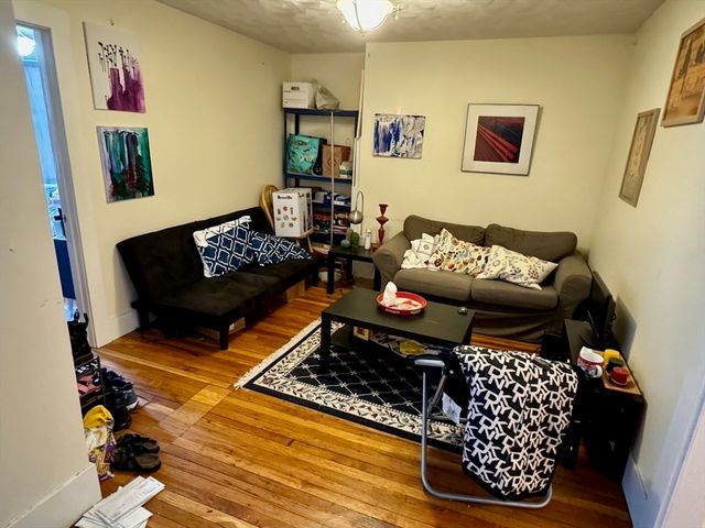 11 Gorham St. 5, Boston, MA 02134