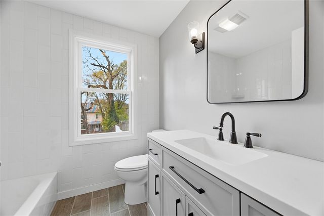 2214 Saranac Ave, Beechview, PA 15216