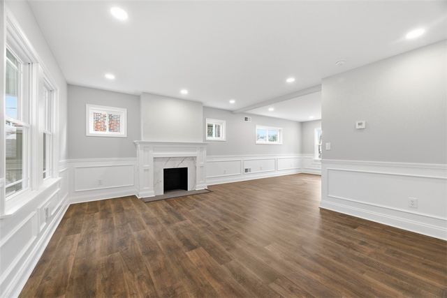 2214 Saranac Ave, Beechview, PA 15216