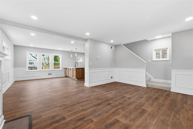 2214 Saranac Ave, Beechview, PA 15216