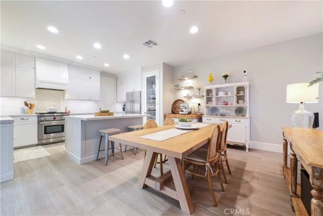7026 Village, Eastvale, CA 92880