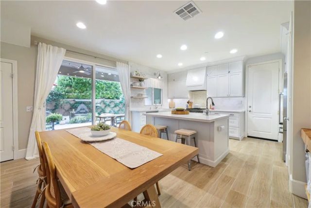 7026 Village, Eastvale, CA 92880