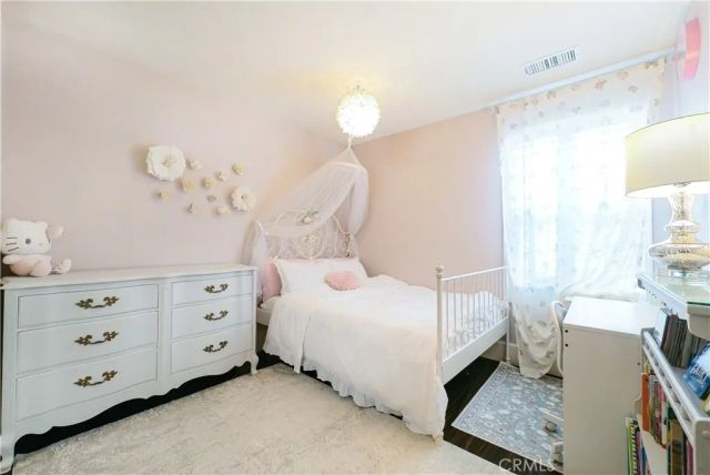 7026 Village, Eastvale, CA 92880
