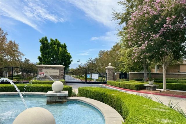 7026 Village, Eastvale, CA 92880