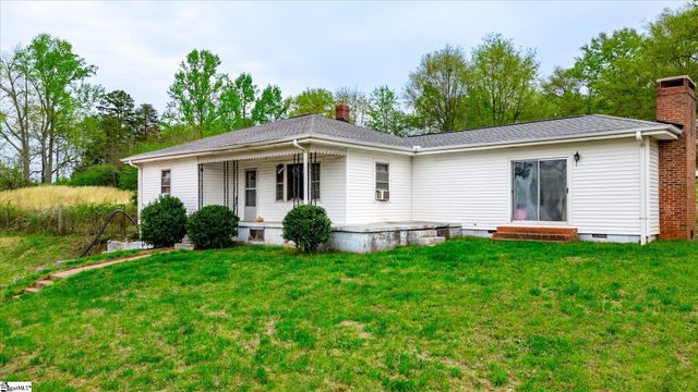 7703 Moorefield Memorial Highway, Liberty, SC 29657