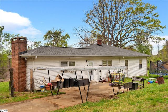 7703 Moorefield Memorial Highway, Liberty, SC 29657